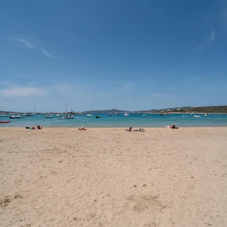 Lefkes Seaside דירה *